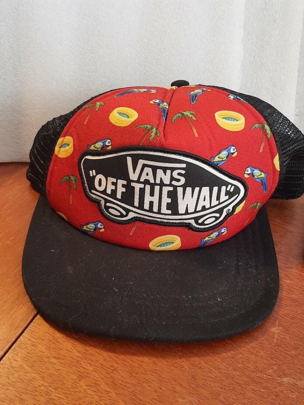 Vintage Vans Off The Wall Women Beach Girl Truck Hat Cap Worn Once